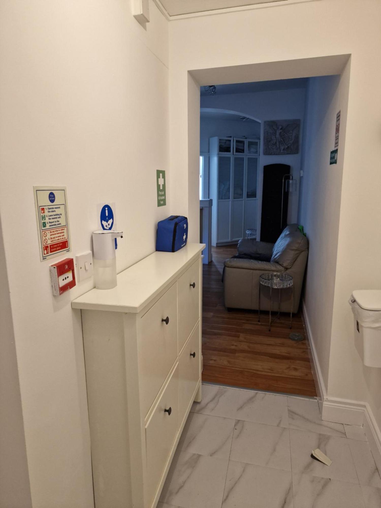 Aunty Katie'S House, Ni Tourist Board Certified & Located On The Main Oldpark Road To Belfast, With Free Continental Breakfast & Free Ultra Fast Sky Internet, Free Sky Sports & Free Sky Cinema, Self-Check In After 10Pm Gmt Hostel Exterior photo